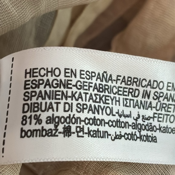 NWT. Massimo Dutti Cream Shirt with Textured Detail. Size L. - Picture 12 of 13